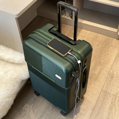 The Edge - Carry-On with Charge Port